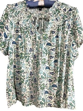 Torrid Top 00 Green White Artsy Floral Print Flowy Popover Shirt Blouse